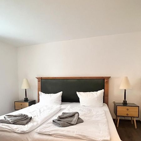Apartment Hirsch: Wohnung Fuer Die Ganze Familie Mit Disney+ Браунлаге Екстериор снимка