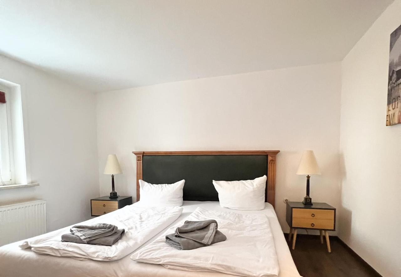 Apartment Hirsch: Wohnung Fuer Die Ganze Familie Mit Disney+ Браунлаге Екстериор снимка